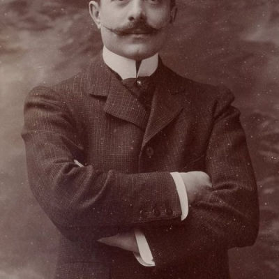 LG